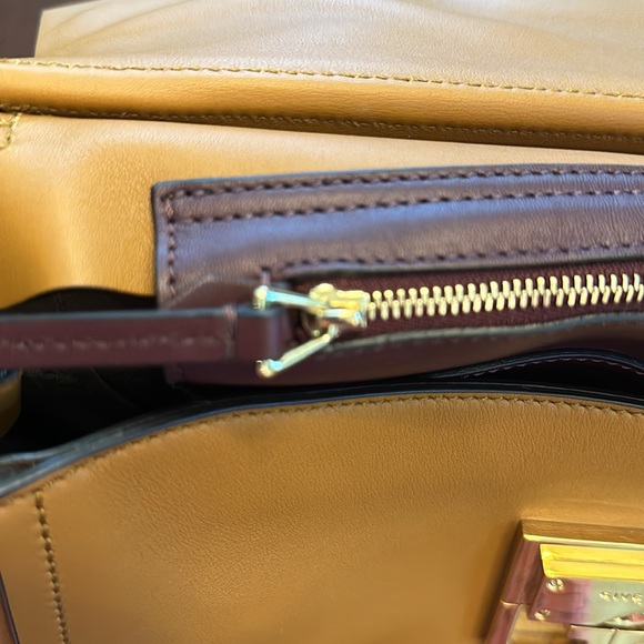 GIVENCHY Mystic Bag - Picture 16 of 16